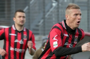 Serie B - Volano le liguri, Bari ed Avellino nel baratro. Miracolo Lanciano