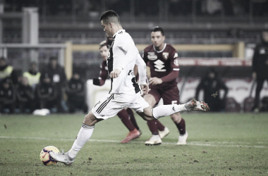 Cristiano Ronaldo marca de pênalti e Juventus vence Torino no Derby della Mole