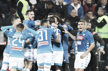 Napoli derrota Spal em casa e segue na caça pela liderança da Serie A