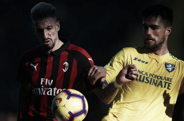 Milan empata com Frosinone e chega ao quarto jogo seguido sem marcar na Serie A
