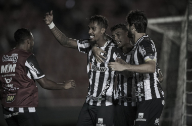 Atlético-MG goleia Uberlândia e assume liderança do Mineiro