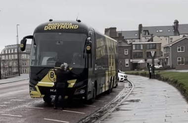 Situação inusitada: Borussia Dortmund tem ônibus multado na
Inglaterra