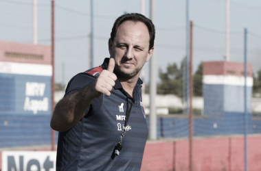 Rogério Ceni avalia classificação sobre Sport e projeta Clássico-Rei na Copa do Nordeste