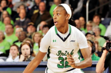 Jewell Loyd Leads Notre Dame Past Tennessee In A Battle Of Top Ten Opponents