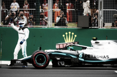Com menor diferença da década, Bottas supera Hamilton e larga na pole do GP da Inglaterra
