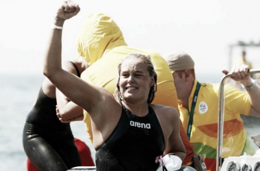 Rouwendaal le da el oro a Holanda en los 10km. de aguas abiertas