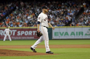 Houston&#039;s Brett Oberholtzer Has Very Very Bad Saturday Night