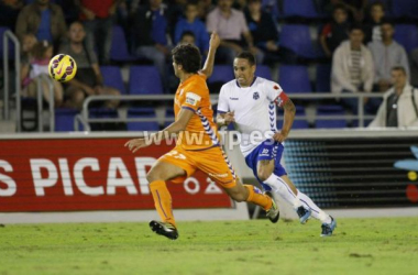 Alavés - Tenerife: una victoria en Vitoria para prolongar la racha