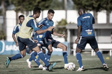 Cruzeiro recebe Paraná no encerramento do primeiro turno