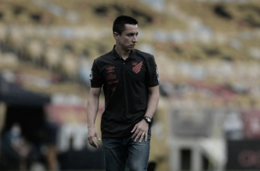 Técnico Eduardo Barros avalia derrota para o Flamengo: "Não marcar faz a diferença"
