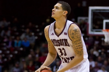 On The Winning Trail: Chris Kendrix&#039;s Career-High 21 Propels Missouri State Bears Past Young Bradley Braves