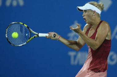 Wozniacki y Svitolina a semifinales de Wuhan