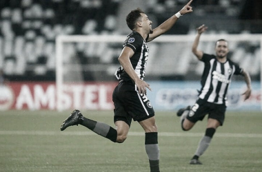 LDU x Botafogo AO VIVO: onde assistir ao jogo em tempo real pela Copa Sul-Americana