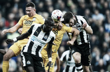 El Newcastle consigue el pase a cuartos tras golear al Preston