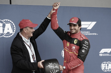 Em final imprevisível, Carlos Sainz larga na pole de Silverstone pela primeira vez 