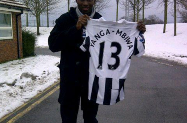 Yanga-Mbiwa signe à Newcastle