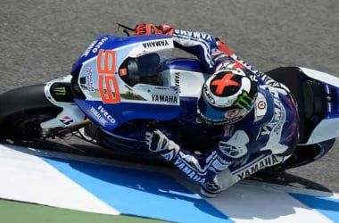 Lorenzo domina en Mugello; Márquez da el susto