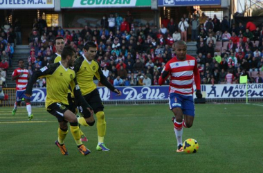 Brahimi, partidazo y primer gol con el Granada CF