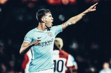 John Stones: &quot;Estoy contento de ayudar&quot;