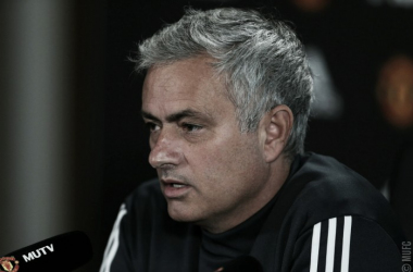 José Mourinho: &quot;Algunos hablan demasiado, tienen que relajarse&quot;