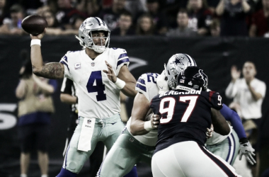 ¿Dak Prescott la solución a la ofensiva vaquera?