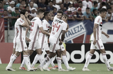 São Paulo não joga bem, mas vence Fortaleza na Arena Castelão