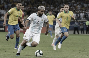 Brasil derrotó a Argentina en el clásico que definió al primer finalista de la Copa América