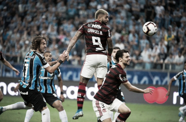Tudo igual! Grêmio e Flamengo empatam no Sul, e vaga continua aberta na Libertadores