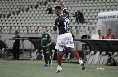 Algoz do Palmeiras, David se diz feliz por bom momento e exalta confiança de Ceni&nbsp;