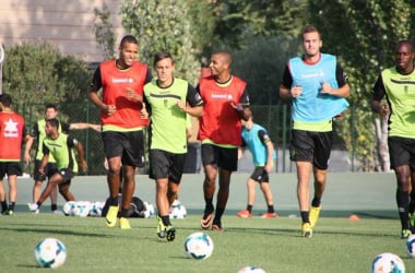 Entrenamiento con los titulares aparte