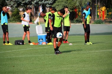 Entrenamiento con cambios en la delantera