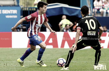 Resumen Sporting de Gijón 2016/17: Nacho Cases, luz y sombra