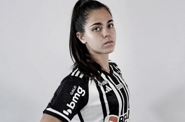 Lateral do Atlético Mineiro, Ingrid Buzzini relembra título histórico na base