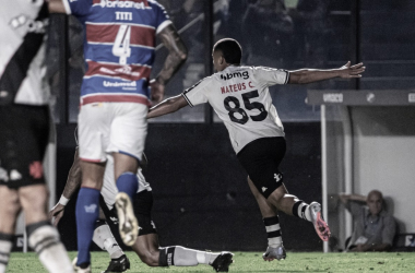 Vasco vence Fortaleza no São Januário e respira no Brasileirão 