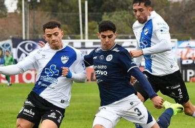Godoy Cruz visita a Acasusso, que está al borde del precipicio