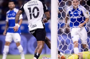 Memphis decretou a vitória corinthiana no Mineirão. Foto: Rodrigo Coca/Agência Corinthians.