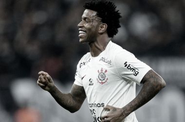 Corinthians vence Estudiantes em casa e leva vantagem para partida de volta da Copa Sul-Americana