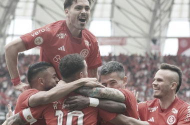 Internacional vence Gre-Nal e se recupera no Brasileirão após eliminação na Libertadores