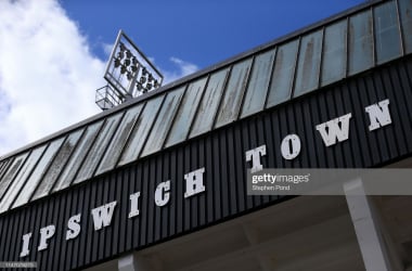 Tractor Girls on Tour: Bringing an atmosphere to the fourth division of Women's football