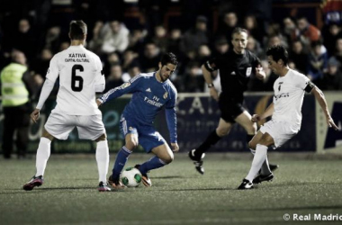 El Real Madrid no da la luz en la penumbra de Xàtiva