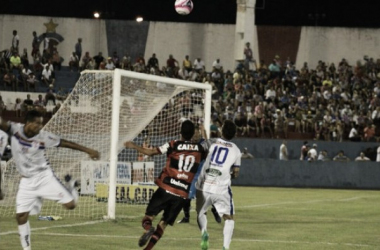 Com gol bisonho e pênalti perdido, Atlético-GO fica no empate com Itumbiara no Estádio JK