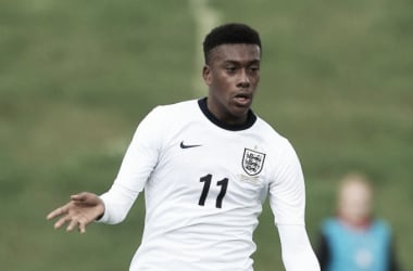 Iwobi se decanta por Nigeria