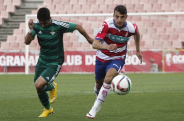 El Granada B cede otro empate contra el Betis B