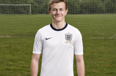 Inglaterra divulga sua primeira camisa com a Nike