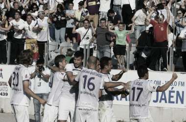 Real Jaén es de Segunda sufriendo hasta el final con Huracán Valencia