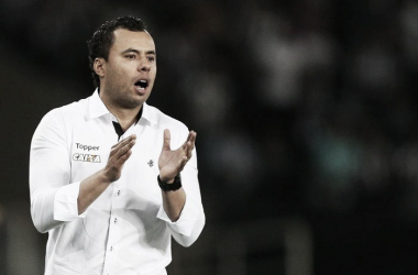 Jair Ventura é
anunciado como novo técnico do Santos