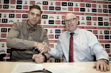 Jan Bednarek: &quot;Estoy tan feliz de poder unirme a un club como Southampton&quot;