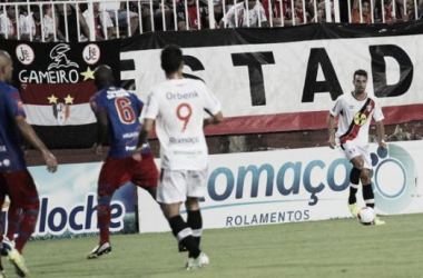 Com gol no fim, Joinville supera Marcílio Dias e vence a primeira no Catarinense