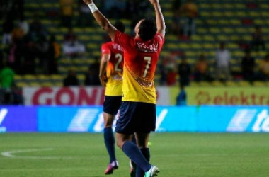 Jefferson Montero llora después de dedicarle el gol a Benítez (VIDEO)
