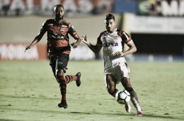 Opostos na tabela, Flamengo busca retomar posições em duelo contra desesperado Atlético-GO